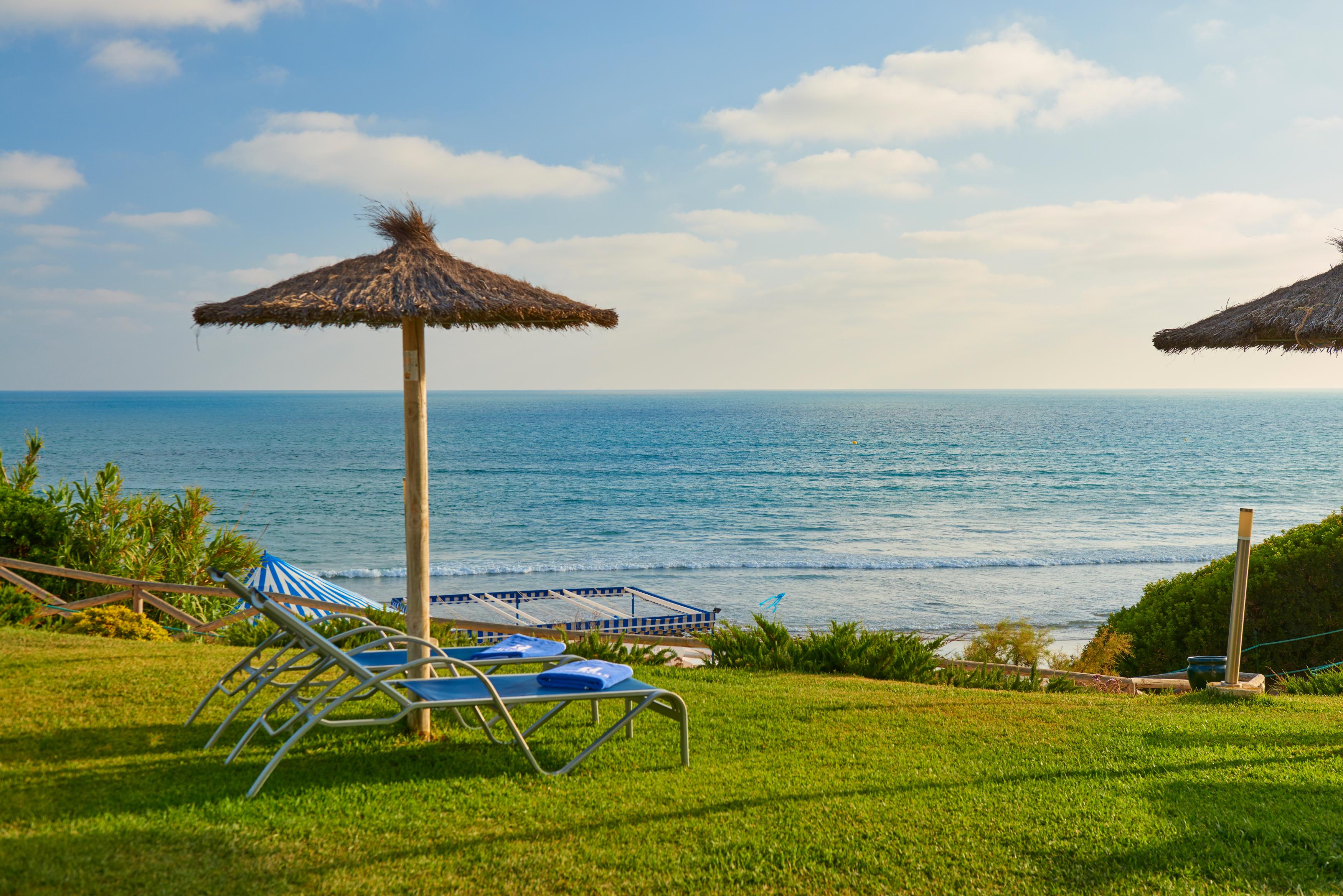 Hipotels Flamenco Conil โกนิล เด ลาฟรอนเตรา ภายนอก รูปภาพ