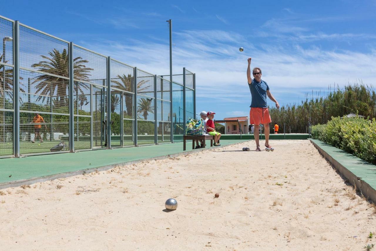 Hipotels Flamenco Conil โกนิล เด ลาฟรอนเตรา ภายนอก รูปภาพ